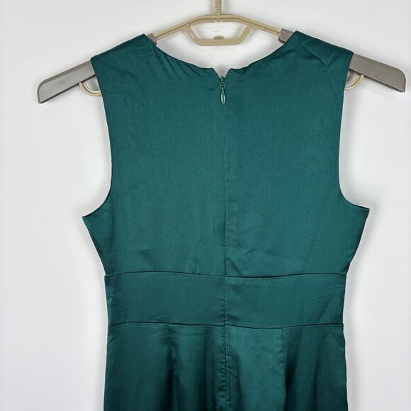Sugar Lips Green Sleeveless v-neck wide leg jumpsuit Small holiday event evening - Picture 6 of 9